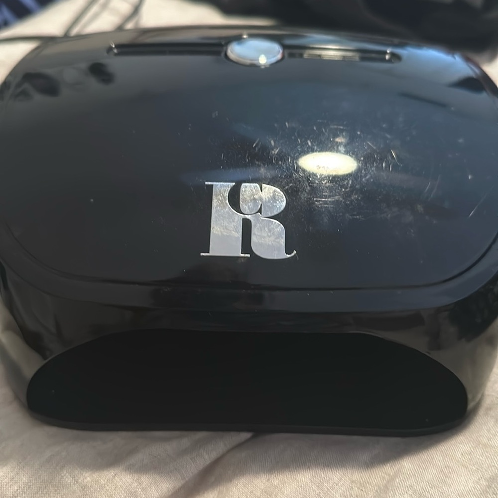 Red Carpet Manicure - LED Nail Lamp